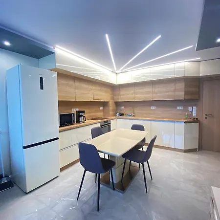 на няколко минути от летището Apartment Sofia