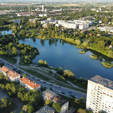 Apartamento на няколко минути от летището *